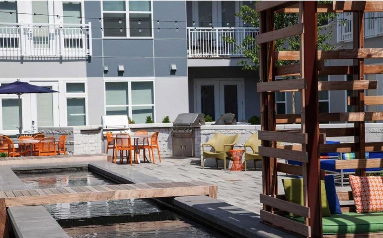 Apartment 1br W Wd Gym Roof Nr Assembly T Bos-555a